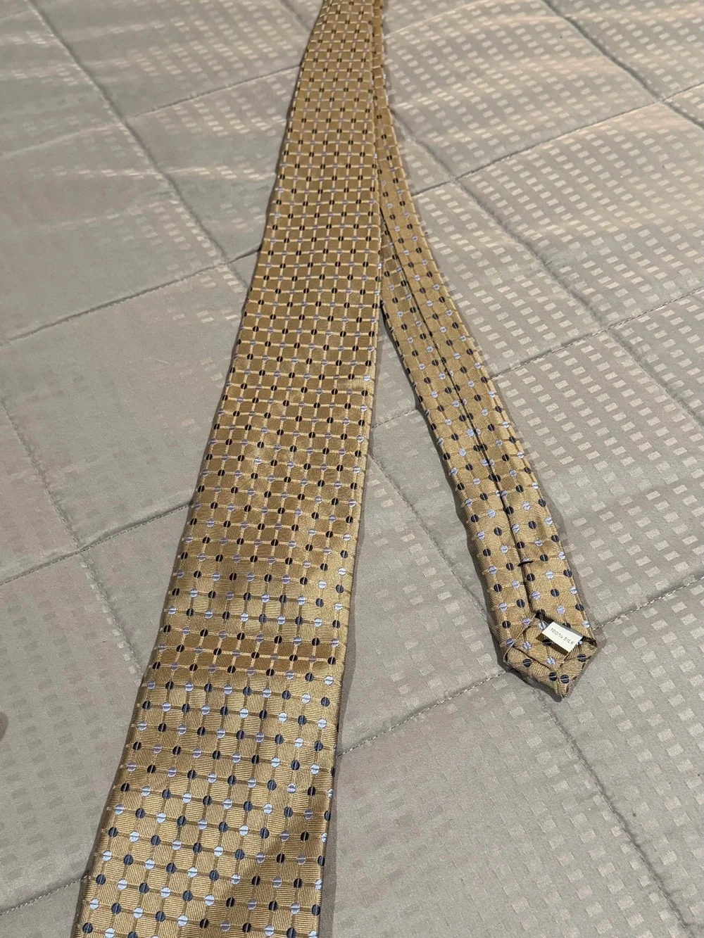 Classic Men's Tan Gold Grid Tie with Blue Accents